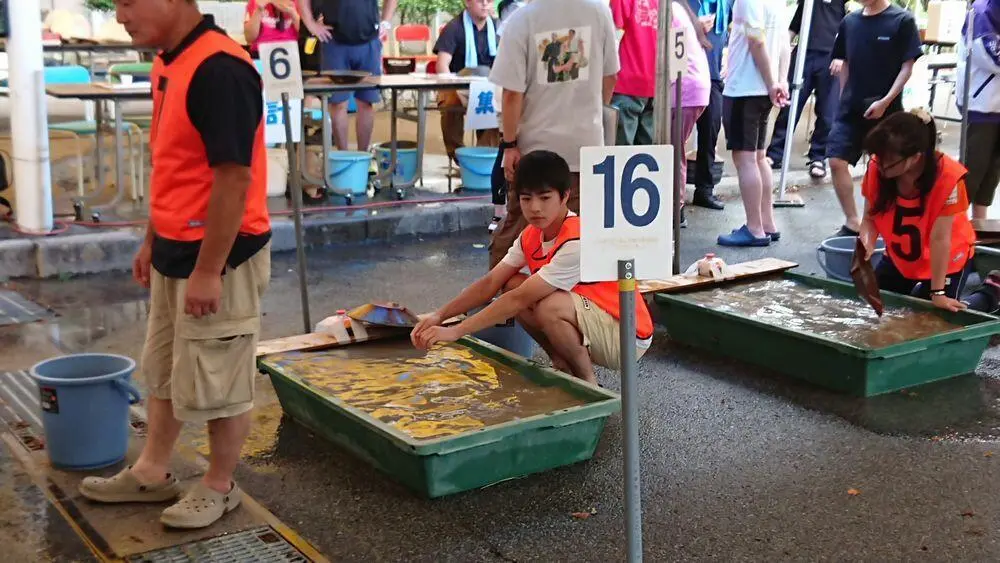 2024湯之奥金山博物館 砂金掘り大会・砂金甲子園 | 逗子開成中学校