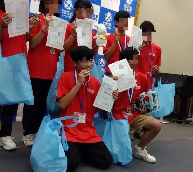 ロボット競技で世界一 | 逗子開成中学校・高等学校